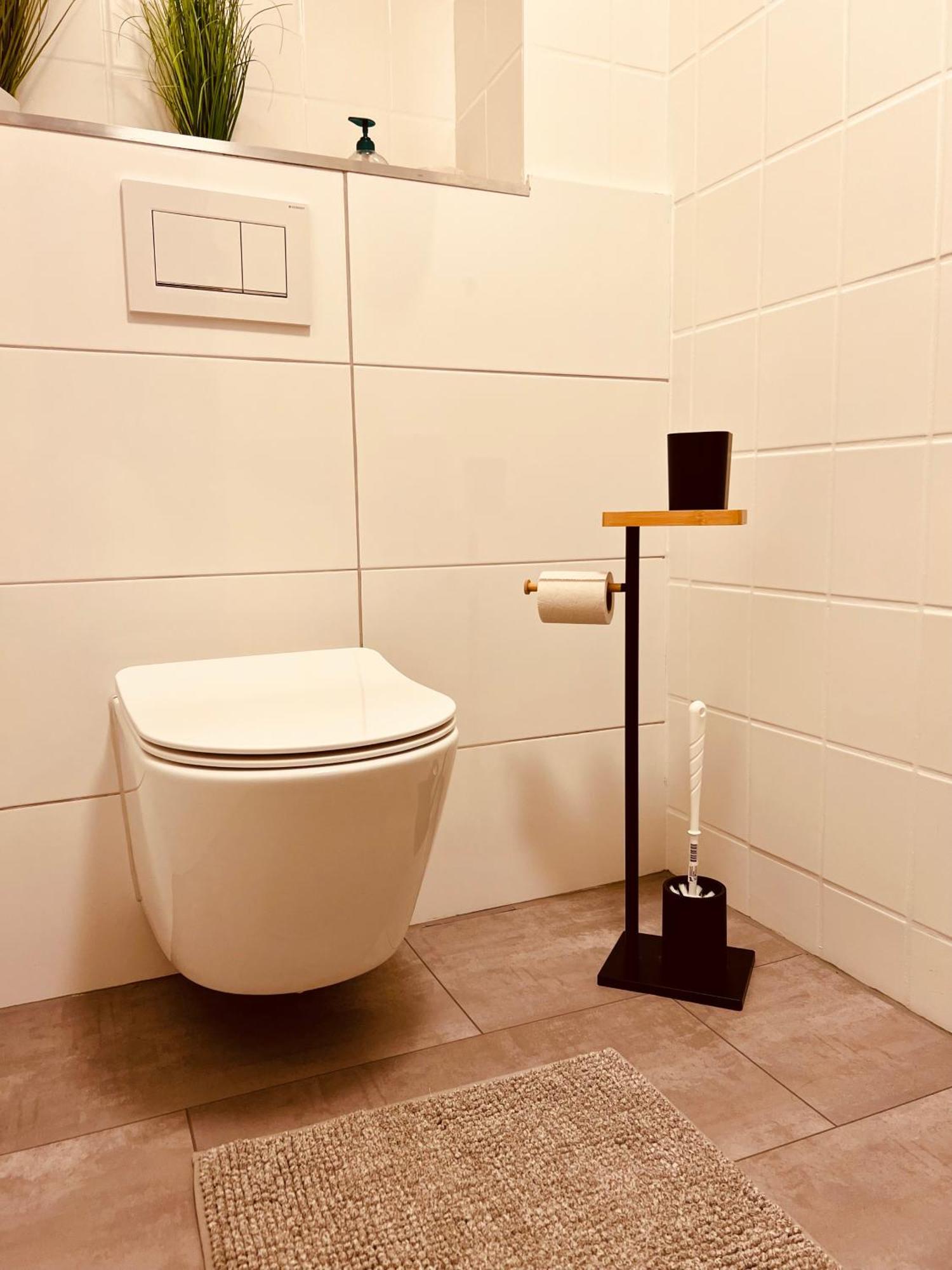 Cologne Luxe Living: Opulent Elegance Unleashed Apartment ภายนอก รูปภาพ