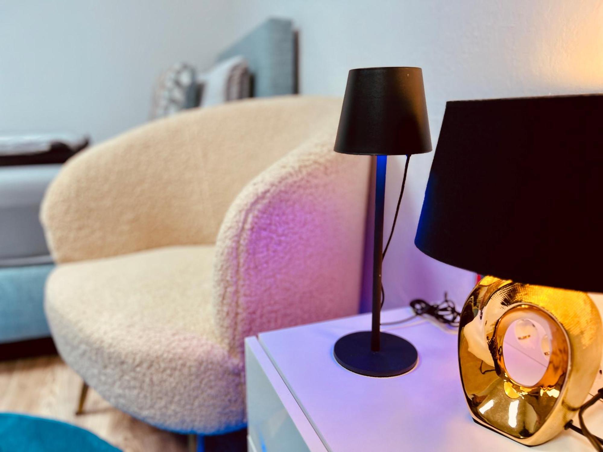 Cologne Luxe Living: Opulent Elegance Unleashed Apartment ภายนอก รูปภาพ